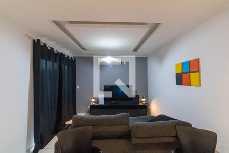 Casa para alugar com 2 quartos, 180m² em Santa Cruz , Rio de Janeiro