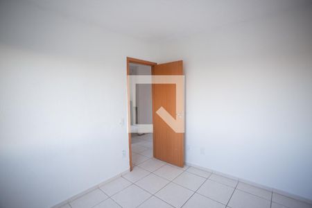 Quarto 2 de apartamento à venda com 2 quartos, 41m² em Chácaras Califórnia, Contagem