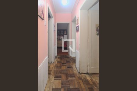 Corredor de apartamento à venda com 4 quartos, 130m² em Centro Histórico, Porto Alegre