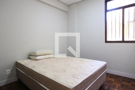 Quarto de apartamento para alugar com 2 quartos, 59m² em Floresta, Belo Horizonte