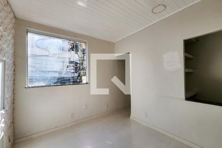 Sala de casa à venda com 2 quartos, 70m² em Imperial de São Cristóvão, Rio de Janeiro