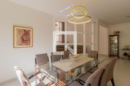 Casa à venda com 5 quartos, 540m² em Colônia Agrícola Samambaia, Brasília