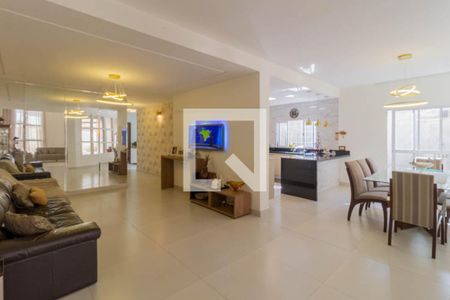 Casa à venda com 5 quartos, 540m² em Colônia Agrícola Samambaia, Brasília