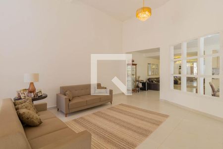 Casa à venda com 5 quartos, 540m² em Colônia Agrícola Samambaia, Brasília