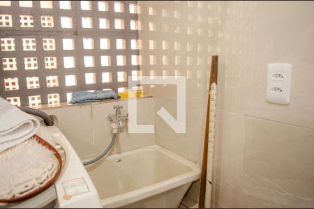 Apartamento para alugar com 2 quartos, 56m² em Setor Negrão de Lima, Goiânia