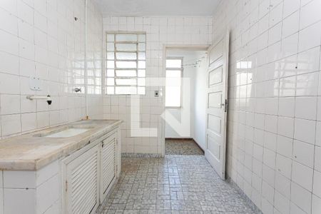 Cozinha de apartamento para alugar com 1 quarto, 74m² em Penha de França, São Paulo