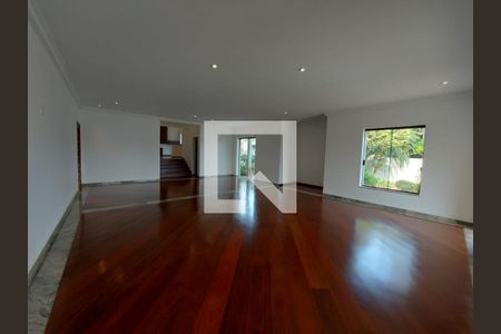 Sala de casa para alugar com 5 quartos, 426m² em Jardim Santa Marcelina, Campinas