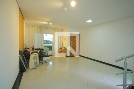 Sala de casa para alugar com 3 quartos, 220m² em Paulicéia, São Bernardo do Campo