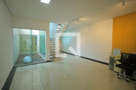 Sala de casa para alugar com 3 quartos, 220m² em Paulicéia, São Bernardo do Campo