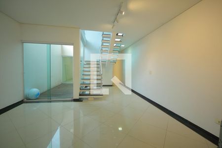 Sala de casa para alugar com 3 quartos, 220m² em Paulicéia, São Bernardo do Campo