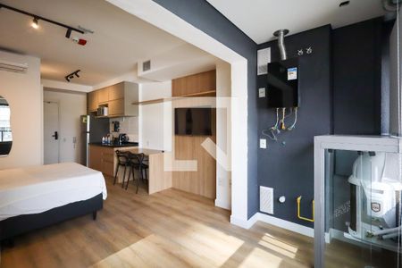 Varanda de kitnet/studio para alugar com 1 quarto, 40m² em Santo Amaro, São Paulo