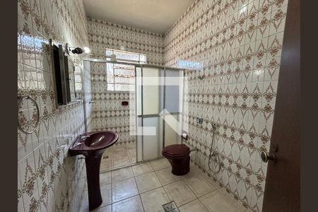 Casa para alugar com 3 quartos, 492m² em Chácara Novo Horizonte, Contagem