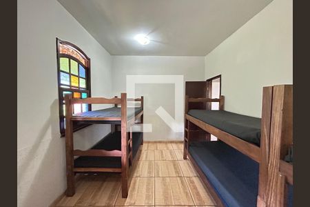 Casa para alugar com 3 quartos, 492m² em Chácara Novo Horizonte, Contagem