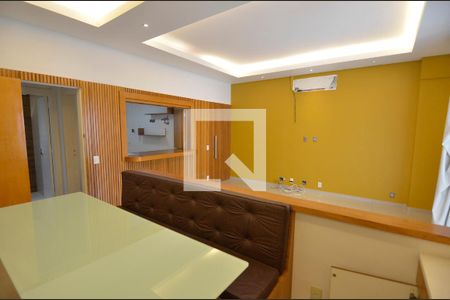 Sala de apartamento à venda com 3 quartos, 135m² em Tijuca, Rio de Janeiro