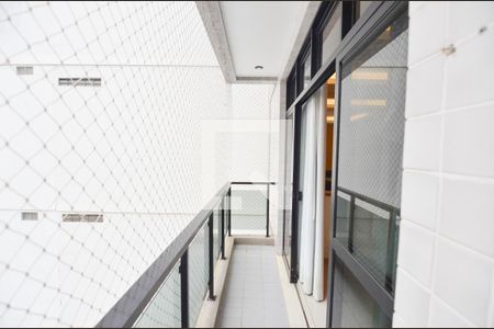 Sala de apartamento à venda com 3 quartos, 135m² em Tijuca, Rio de Janeiro
