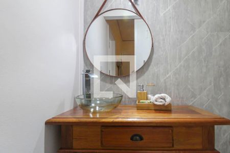 Lavabo de casa à venda com 3 quartos, 90m² em Jardim Nove de Julho, São Paulo