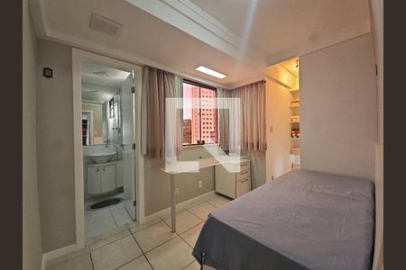 Quarto 1 suite de apartamento para alugar com 3 quartos, 116m² em Barra, Salvador