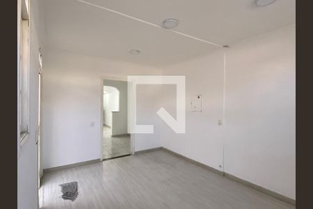 Sala 1 de casa à venda com 3 quartos, 170m² em Vila Yara, Osasco