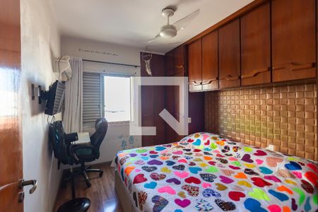 Quarto 2 de apartamento à venda com 3 quartos, 85m² em Vila Yara, Osasco
