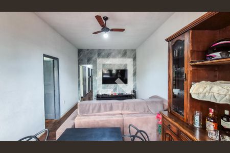 Sala de casa à venda com 3 quartos, 100m² em Penha Circular, Rio de Janeiro