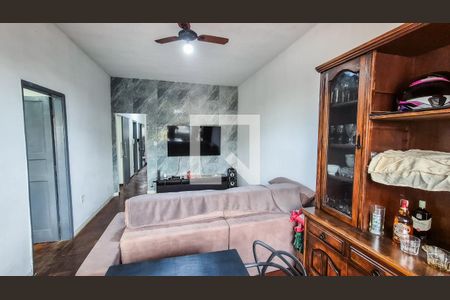 Sala de casa à venda com 3 quartos, 100m² em Penha Circular, Rio de Janeiro