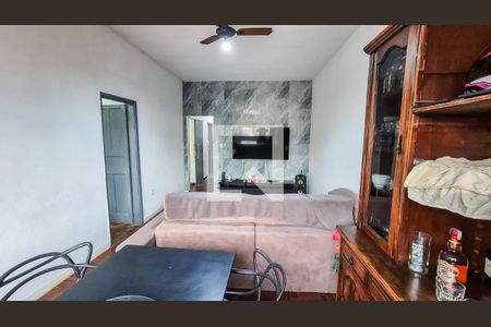 Sala de casa à venda com 3 quartos, 100m² em Penha Circular, Rio de Janeiro