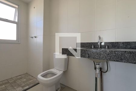 Banheiro da Suíte de apartamento para alugar com 2 quartos, 59m² em Vila Rosalia, Guarulhos
