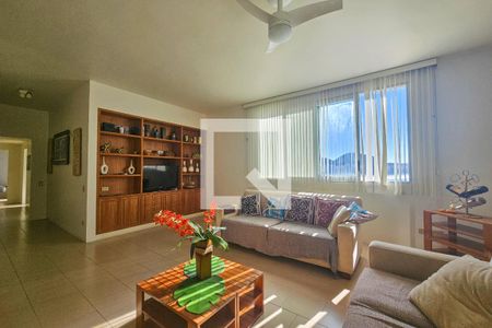 Apartamento para alugar com 4 quartos, 260m² em Vila Luis Antonio, Guarujá