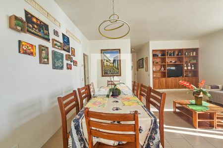 Apartamento para alugar com 4 quartos, 260m² em Vila Luis Antonio, Guarujá