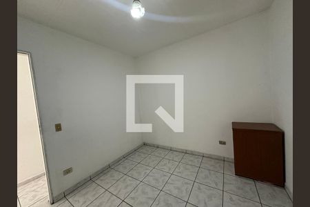 Quarto 1 de casa para alugar com 3 quartos, 100m² em Jardim Regina Alice, Barueri