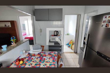 Cozinha de apartamento para alugar com 2 quartos, 48m² em Guaianases, São Paulo