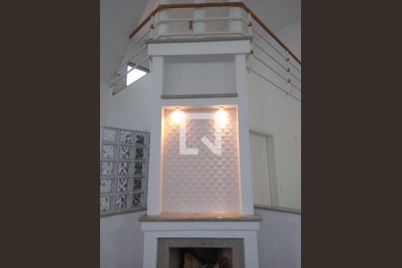 Sala de casa de condomínio para alugar com 3 quartos, 200m² em Jardim dos Estados, Taubaté