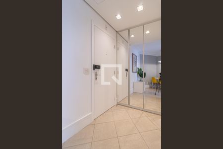 Entrada de apartamento à venda com 1 quarto, 35m² em Vila Nova Conceição, São Paulo