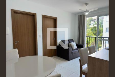 Sala de apartamento para alugar com 2 quartos, 56m² em Vargem do Bom Jesus, Florianópolis