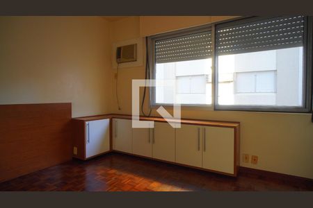 Quarto 1 suite  de apartamento para alugar com 4 quartos, 109m² em Cristo Redentor, Porto Alegre