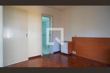 Quarto 1 de apartamento para alugar com 4 quartos, 109m² em Cristo Redentor, Porto Alegre