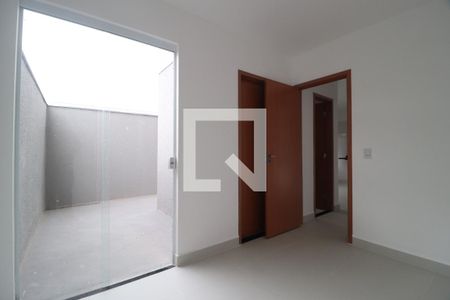 Quarto 2 - Suíte de apartamento para alugar com 2 quartos, 73m² em Novo Mundo, Uberlândia