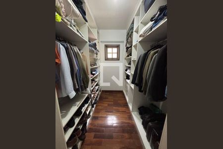 Quarto de casa para alugar com 4 quartos, 567m² em Parque dos Principes, São Paulo