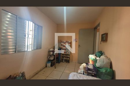 Quarto 2 de casa à venda com 5 quartos, 160m² em Jardim Thealia, São Paulo