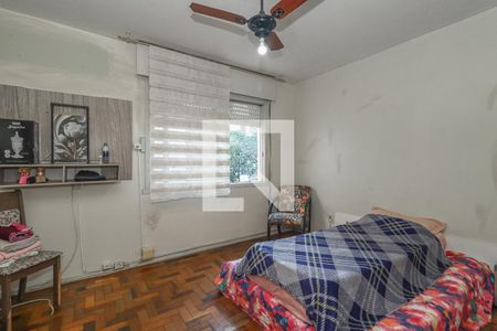 Quarto de apartamento para alugar com 2 quartos, 55m² em Humaitá, Porto Alegre