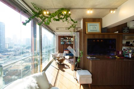 Sala/Cozinha de apartamento para alugar com 1 quarto, 92m² em Itaim Bibi, São Paulo
