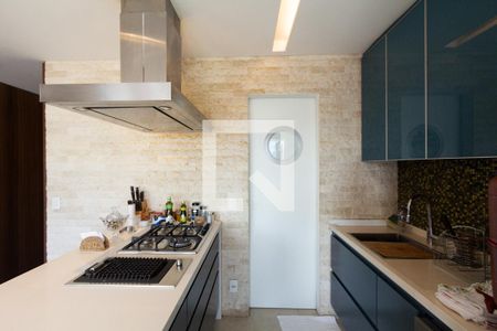 Sala/Cozinha de apartamento para alugar com 1 quarto, 92m² em Itaim Bibi, São Paulo