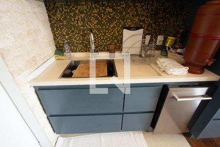 Sala/Cozinha de apartamento para alugar com 1 quarto, 92m² em Itaim Bibi, São Paulo