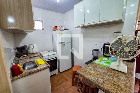 Cozinha de apartamento para alugar com 1 quarto, 47m² em Nova Mirim, Praia Grande