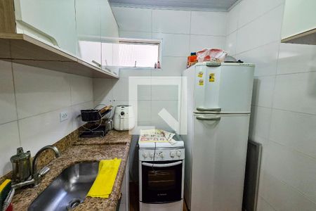 Cozinha de apartamento para alugar com 1 quarto, 47m² em Nova Mirim, Praia Grande