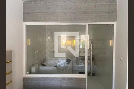 Banheiro de casa para alugar com 4 quartos, 220m² em Jardim Paulista, São Paulo
