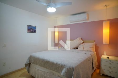 Quarto 1 de casa de condomínio para alugar com 3 quartos, 224m² em Caxito Pequeno, Maricá