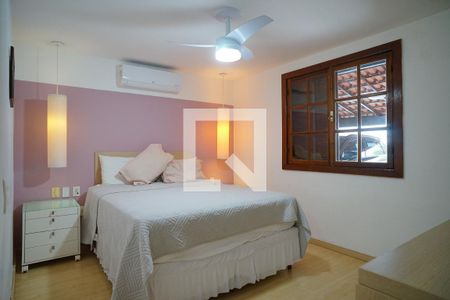 Quarto 1 de casa de condomínio para alugar com 3 quartos, 224m² em Caxito Pequeno, Maricá