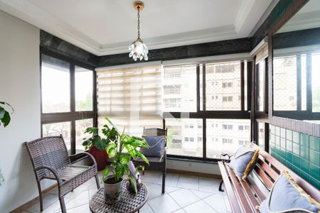 Apartamento à venda com 3 quartos, 237m² em Centro, Canoas
