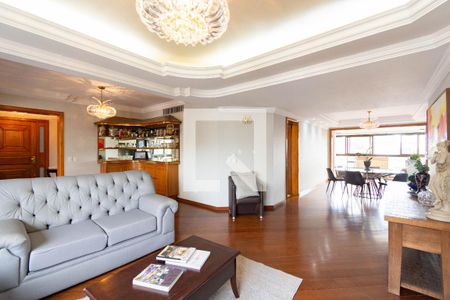 Apartamento à venda com 3 quartos, 237m² em Centro, Canoas